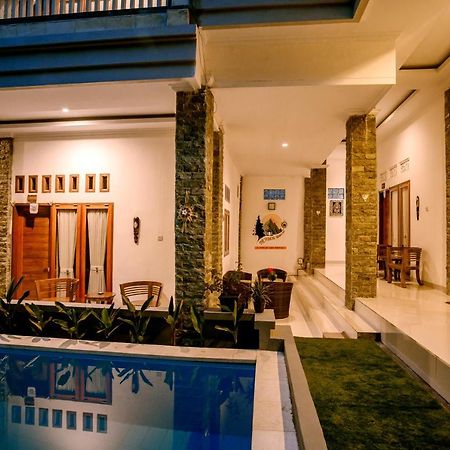 The Puncak Santhi Inn Batununggul Eksteriør billede